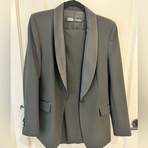 Zara Tuxedo Blazer - Like new